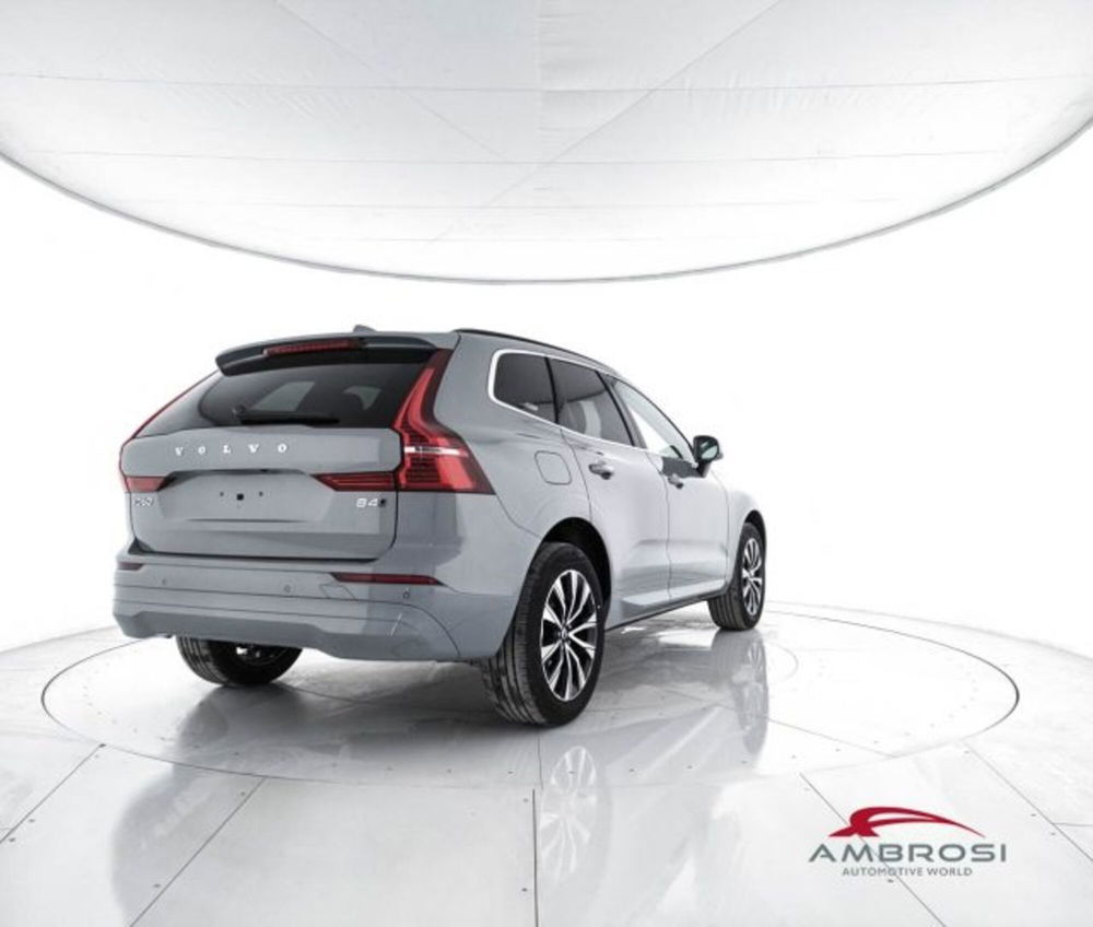 Volvo XC60 nuova a Perugia (3)