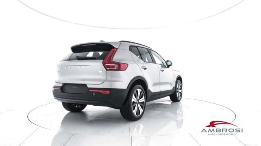 Volvo XC40 Recharge Pure Electric Single Motor FWD Core N1 nuova a Corciano (3)