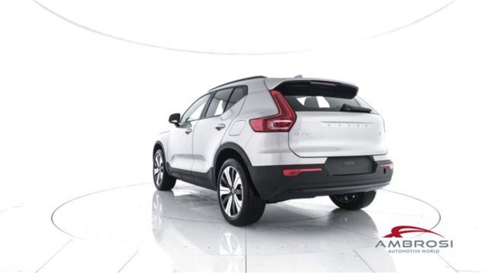 Volvo XC40 Recharge Pure Electric Single Motor FWD Core N1 nuova a Corciano (4)