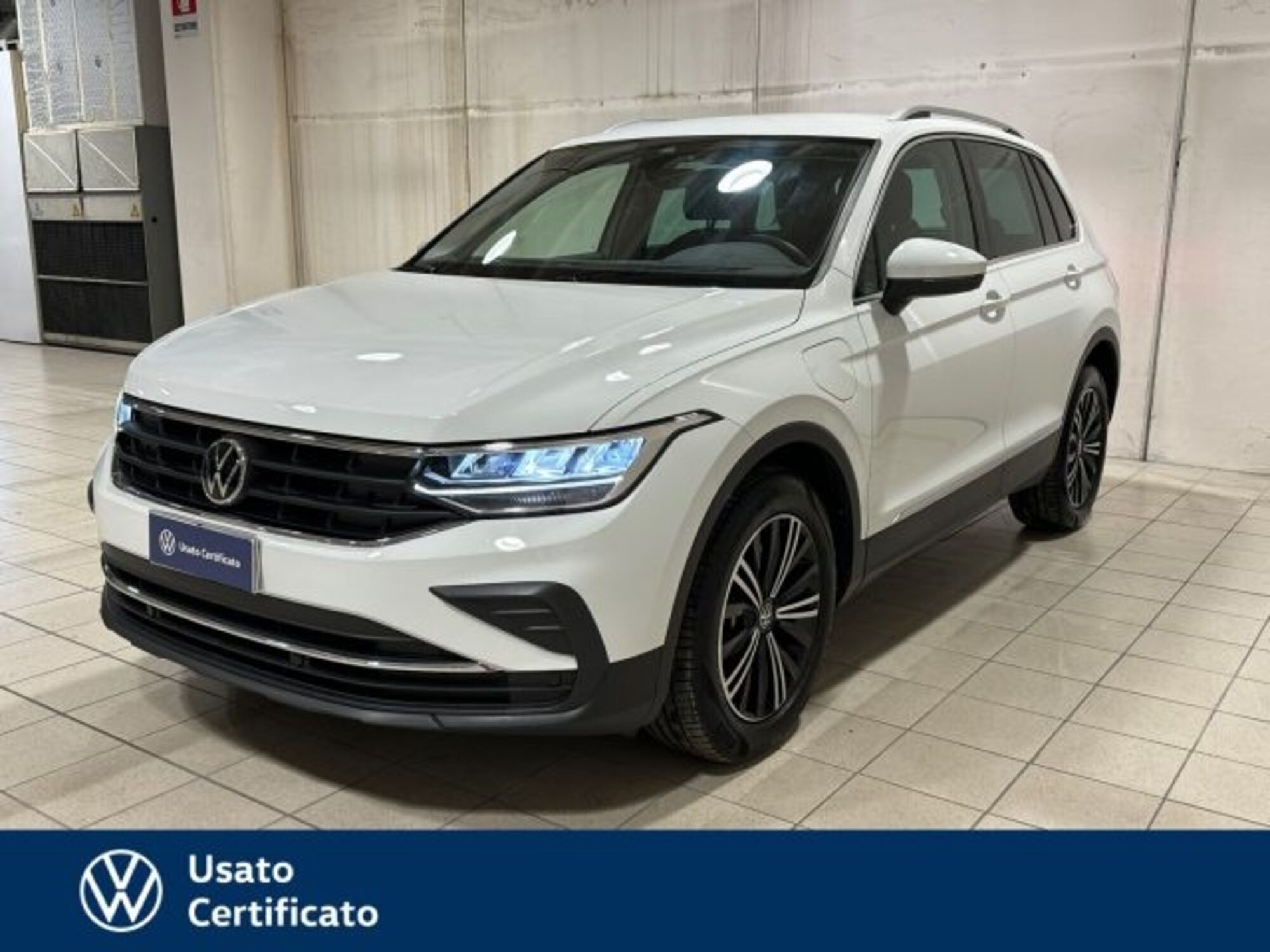 Volkswagen Tiguan 1.4 TSI eHYBRID DSG Life del 2021 usata a Arzignano