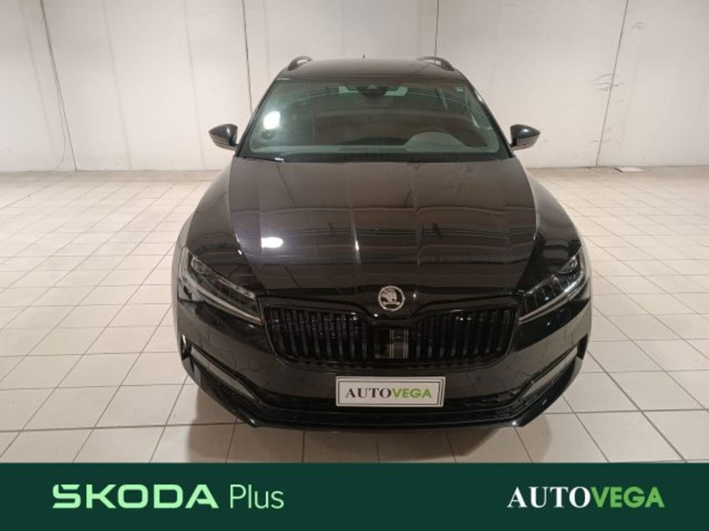 Skoda Superb 2.0 TDI EVO 150 CV SCR DSG SportLine del 2022 usata a Arzignano (3)