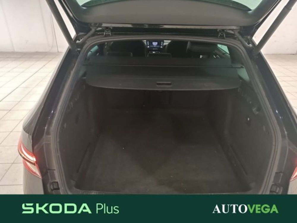 Skoda Superb Station Wagon usata a Vicenza (8)