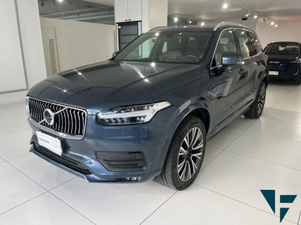 Volvo XC90 B5 (d) AWD Geartronic 7 posti Momentum Pro  del 2021 usata a Villorba