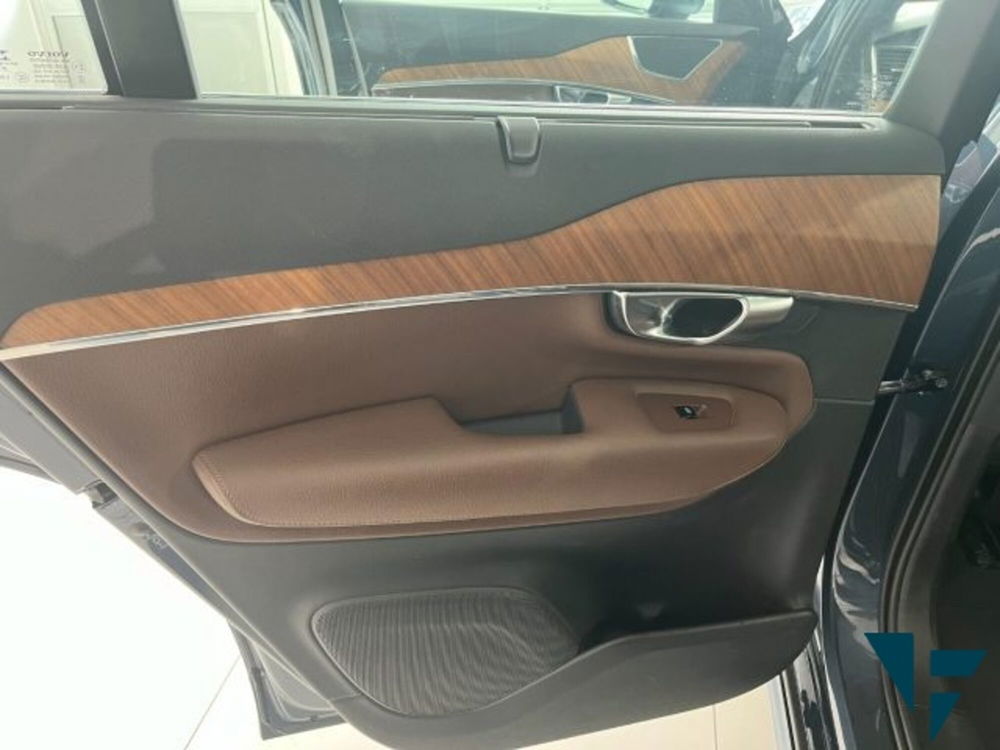 Volvo XC90 usata a Treviso (10)