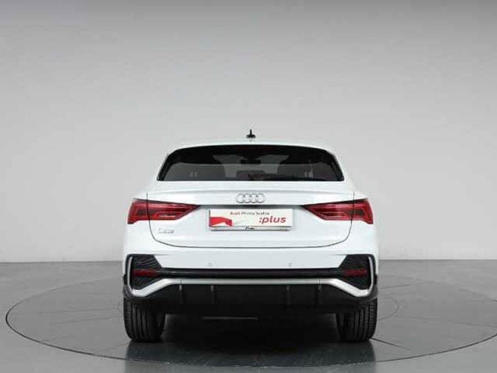 Audi Q3 Sportback 35 TDI S line edition del 2021 usata a Altavilla Vicentina (5)