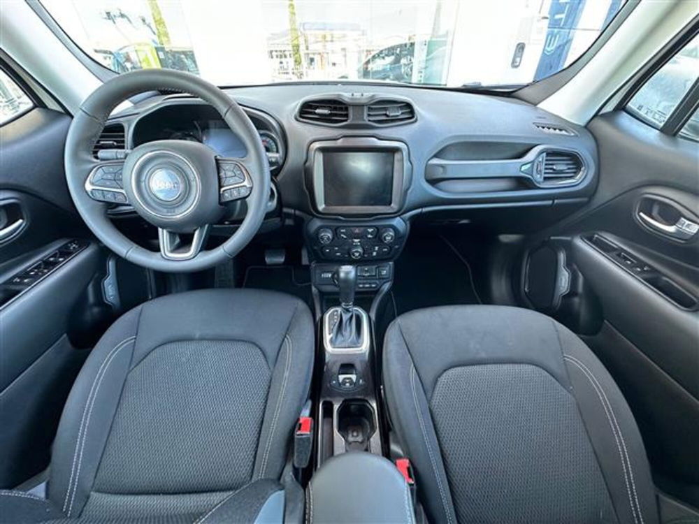 Jeep Renegade usata a Livorno (11)