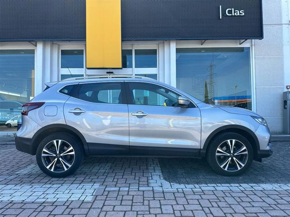 Nissan Qashqai usata a Livorno (8)