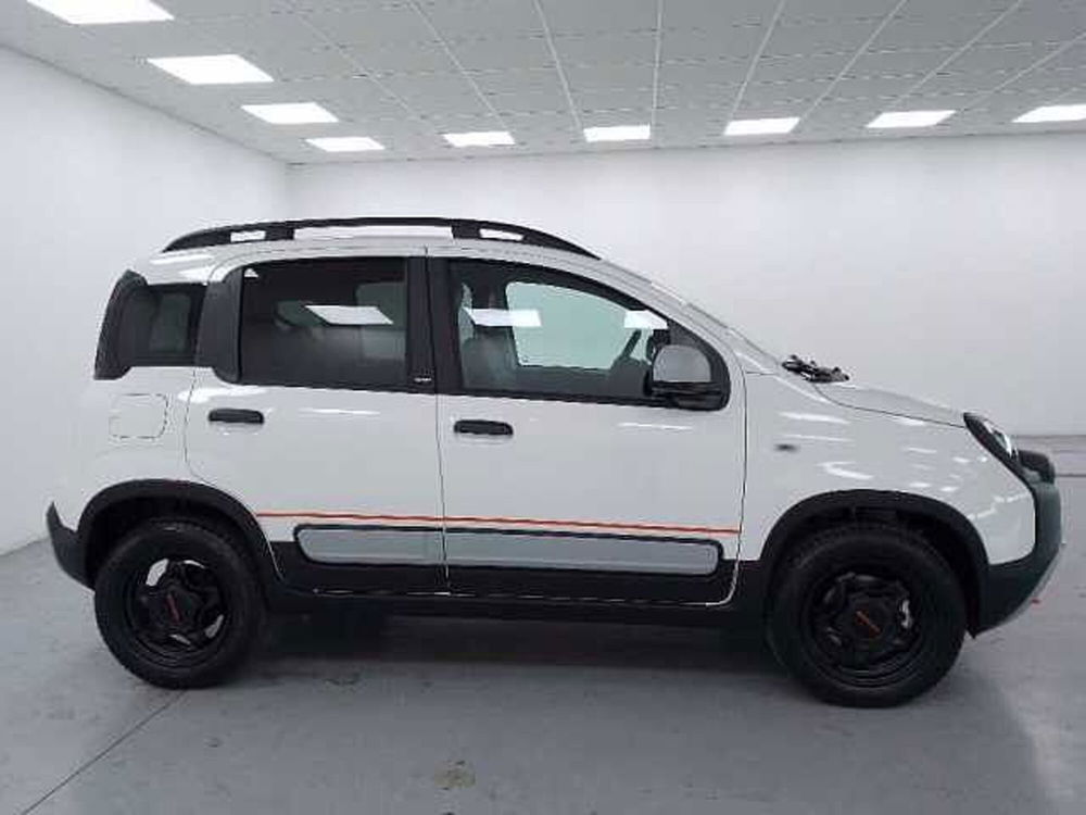 Fiat Panda 1.0 firefly hybrid s&s 70cv 5p.ti nuova a Cuneo (4)