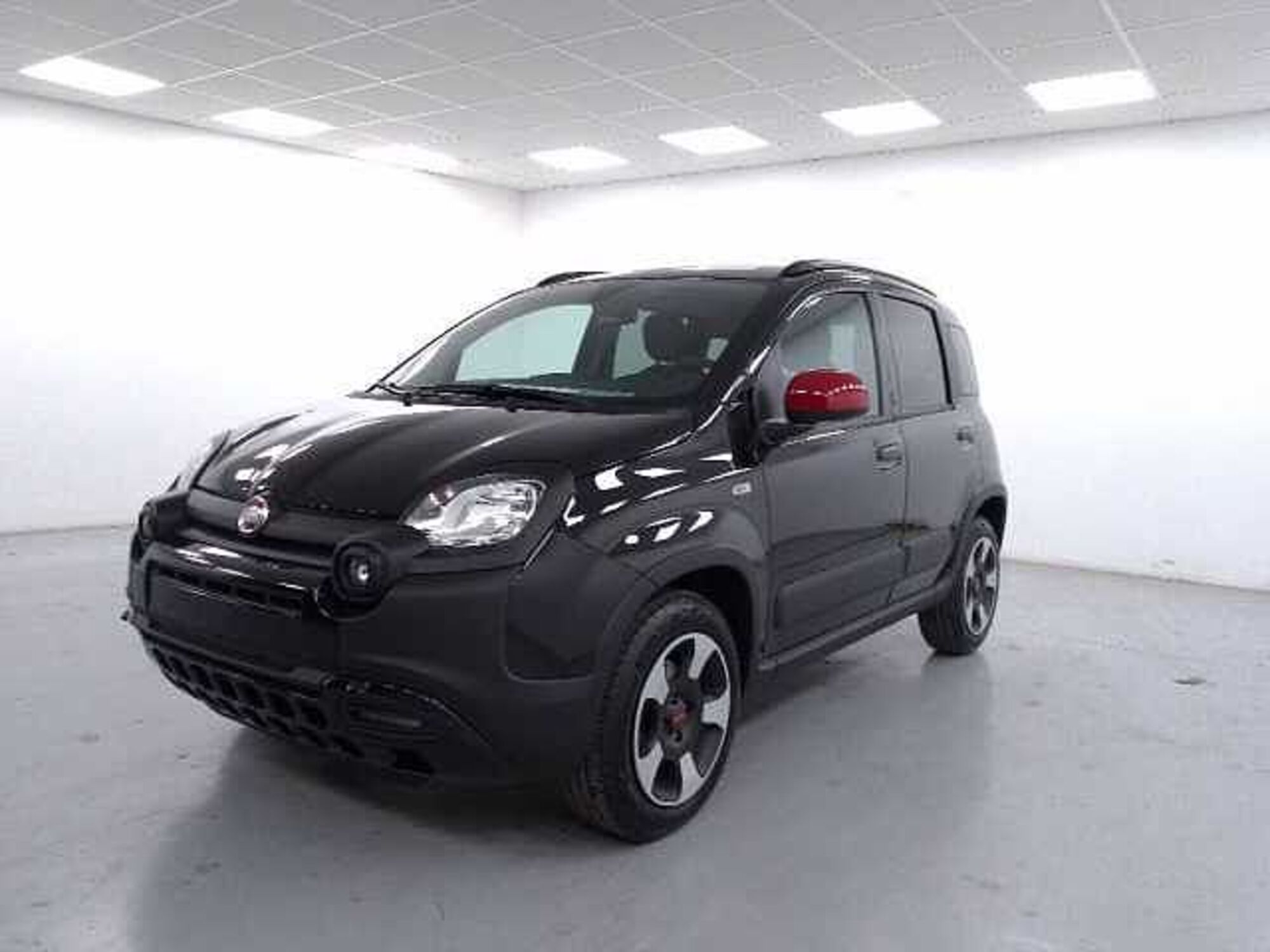 Fiat Panda 1.0 firefly hybrid s&amp;s 70cv 5p.ti nuova a Cuneo