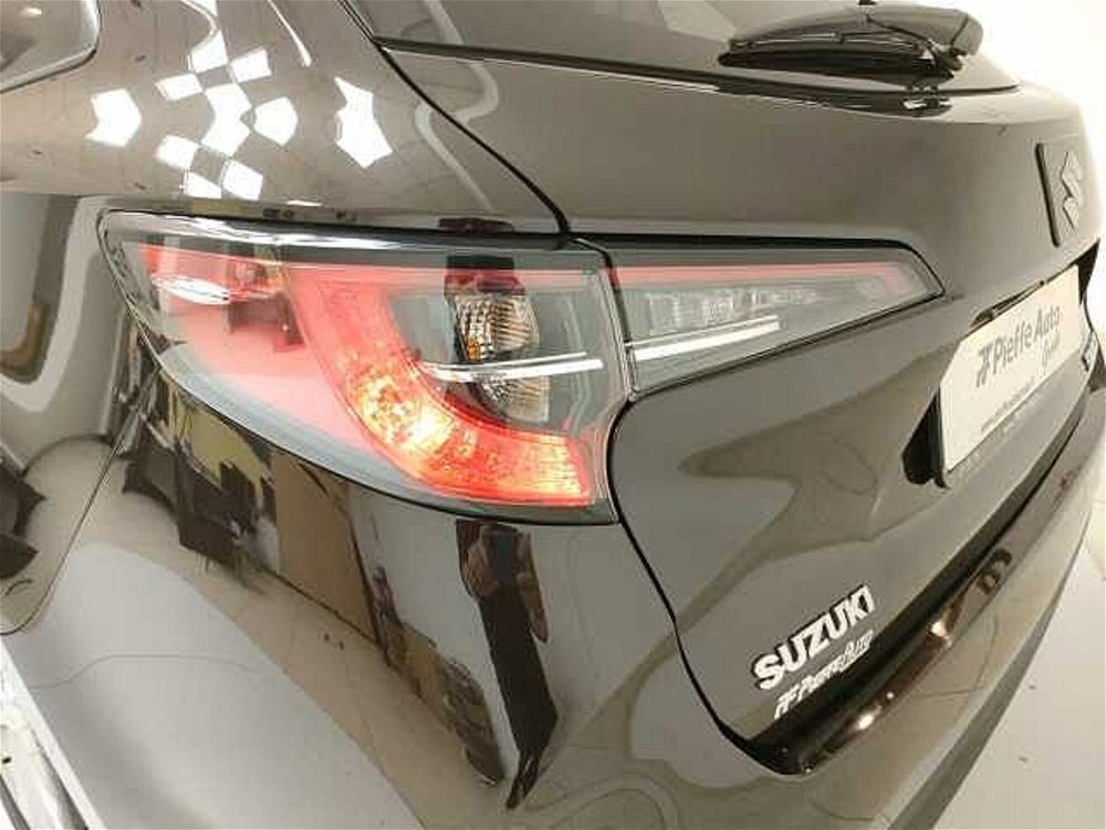 Suzuki Swace 1.8 Hybrid E-CVT 2WD Cool  del 2021 usata a Teramo (2)