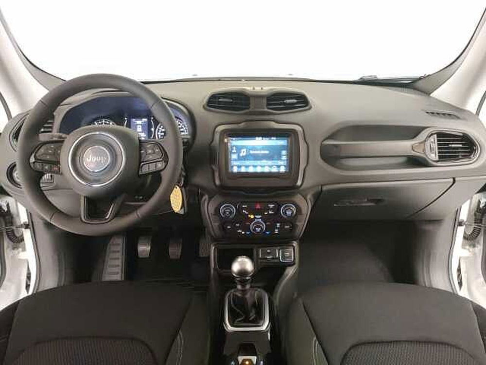 Jeep Renegade nuova a Teramo (16)