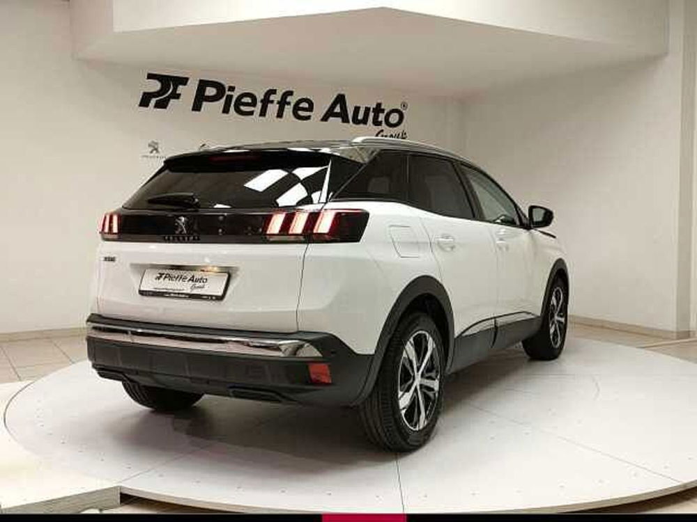 Peugeot 3008 usata a Teramo (4)