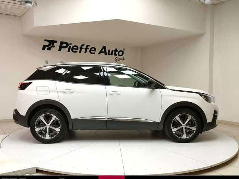 Peugeot 3008 usata a Teramo (5)