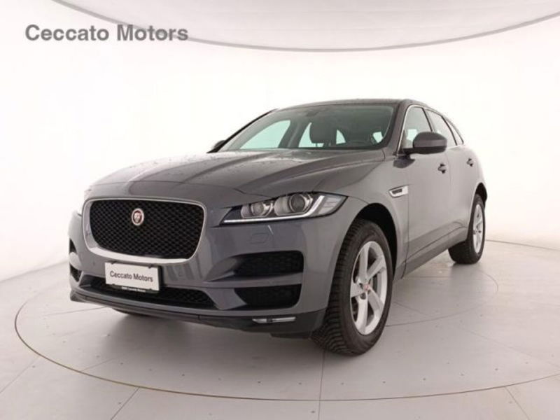 Jaguar F-Pace 2.0 D 180 CV AWD aut. Prestige  del 2019 usata a Padova