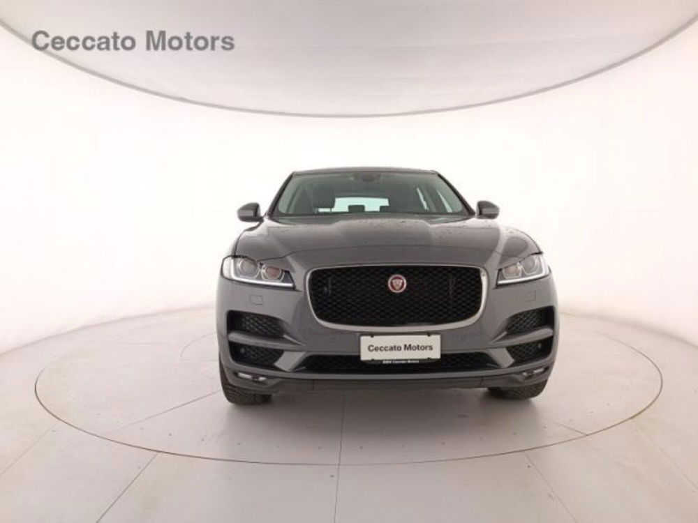 Jaguar F-Pace usata a Padova (2)