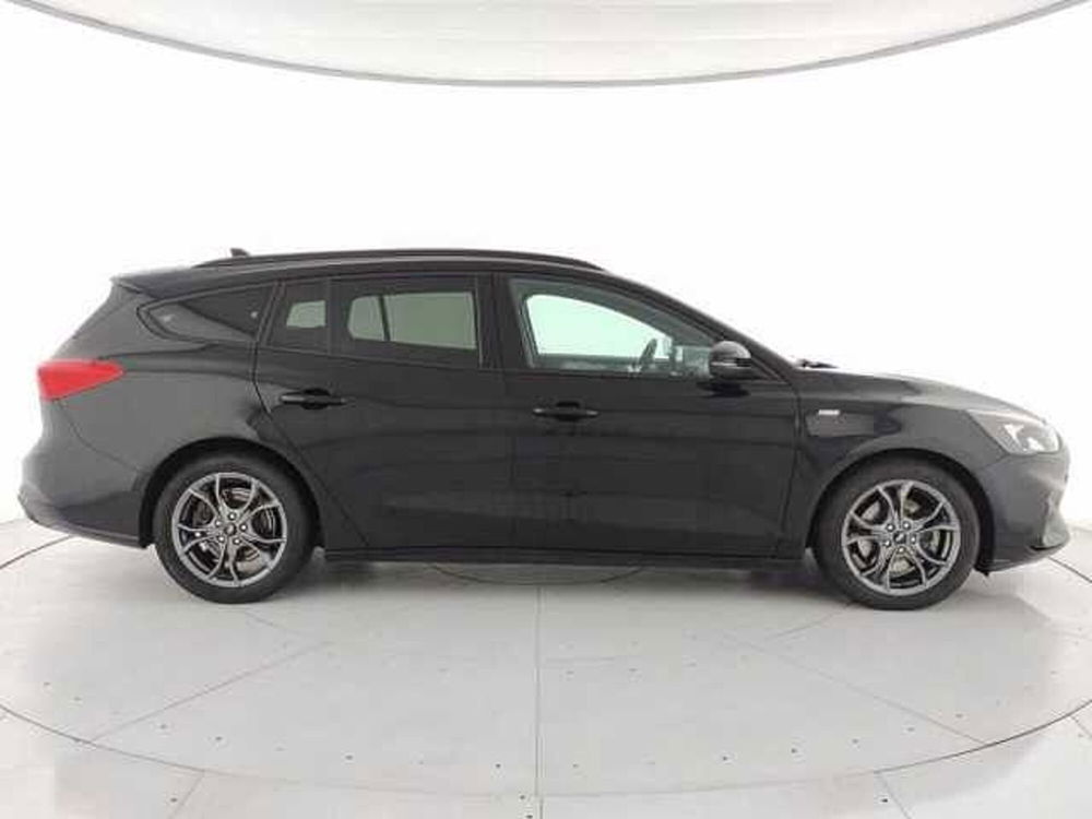 Ford Focus Station Wagon usata a Torino (7)