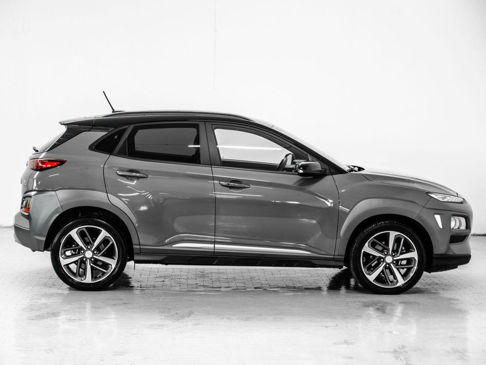 Hyundai Kona usata a Prato (6)