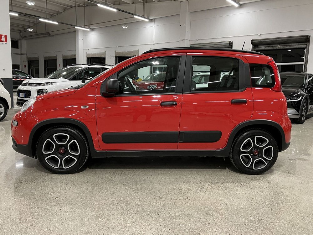 Fiat Panda 1.0 FireFly S&S Hybrid City Cross  del 2022 usata a Monza (2)