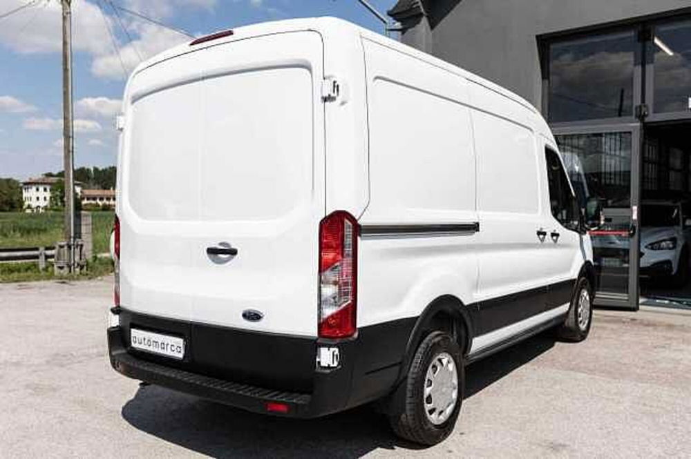 Ford Transit Furgone 330 2.0TDCi EcoBlue 170CV PM-TM Furgone Entry  del 2021 usata a Silea (2)