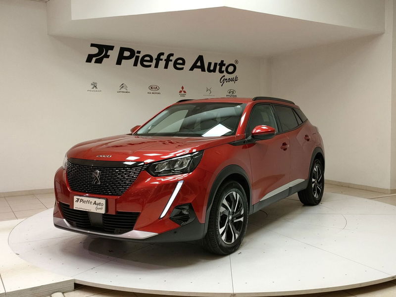 Peugeot 2008 PureTech 130 S&S Allure  del 2020 usata a Teramo