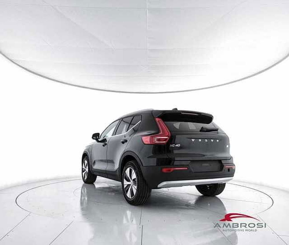 Volvo XC40 Recharge Pure Electric Single Motor FWD Plus  nuova a Corciano (4)