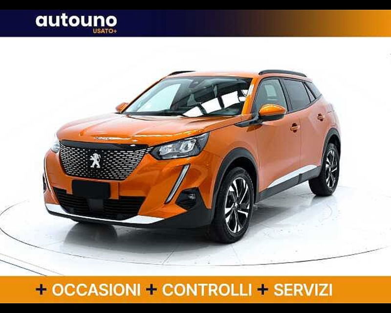 Peugeot 2008 PureTech 100 S&S Allure Navi Pack del 2023 usata a Pozzuoli