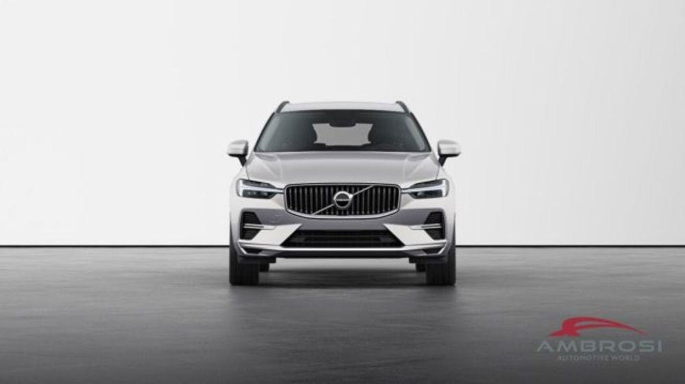 Volvo XC60 nuova a Perugia (5)