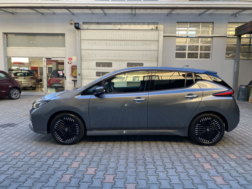 Nissan Leaf nuova a Varese (8)