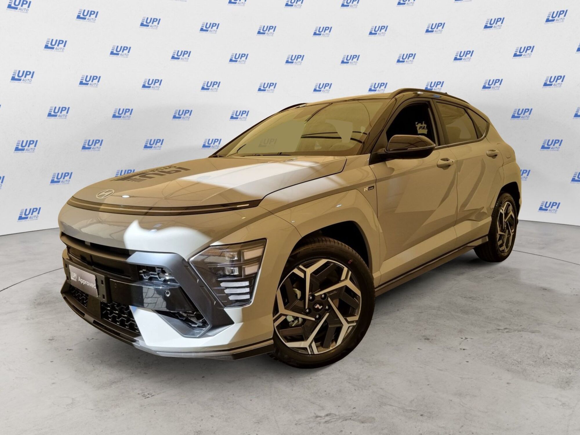 Hyundai Kona HEV 1.6 DCT XTech  nuova a Pistoia