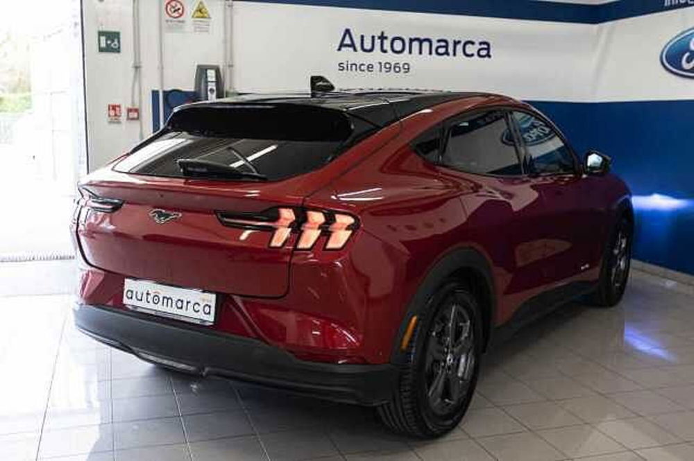 Ford Mustang Mach-E Extended 294CV del 2021 usata a Silea (2)