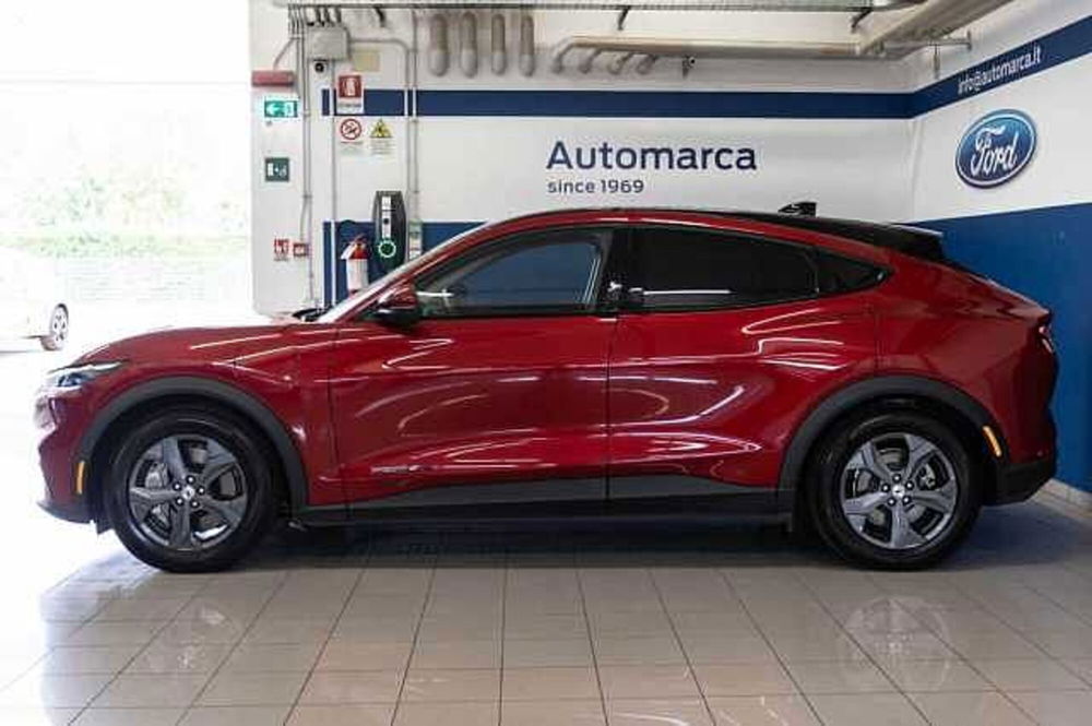 Ford Mustang Mach-E Extended 294CV del 2021 usata a Silea (3)