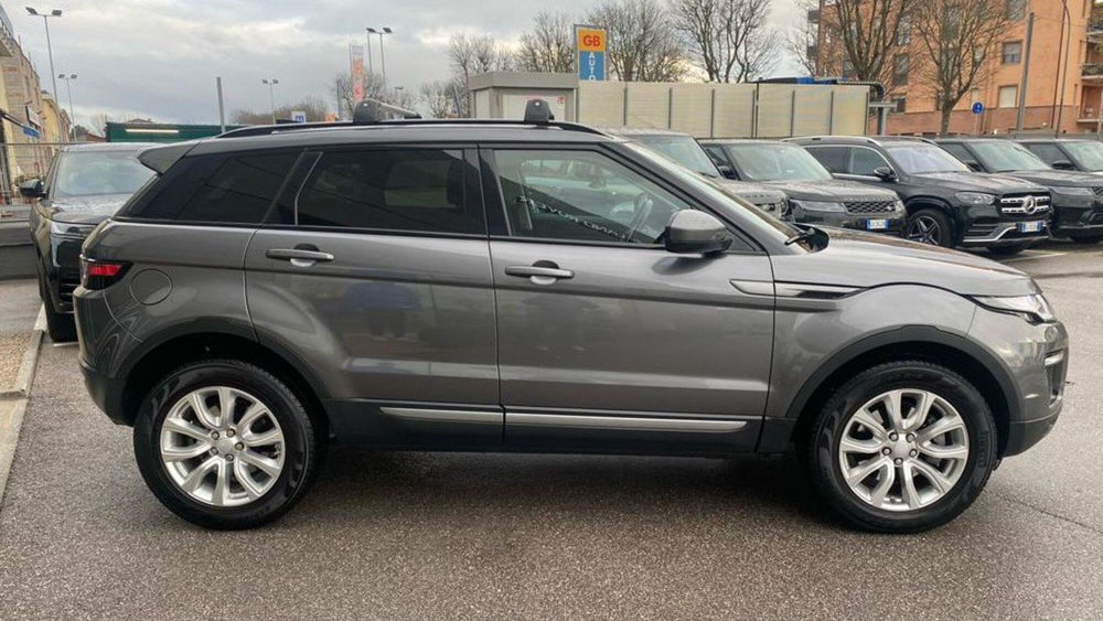 Land Rover Range Rover Evoque usata a Pisa (7)