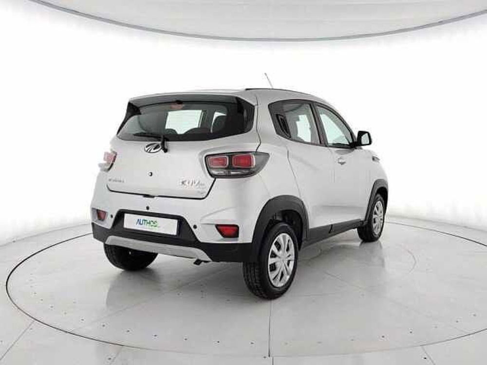 Mahindra KUV100 KUV100 1.2 VVT K6+  del 2023 usata a Torino (4)