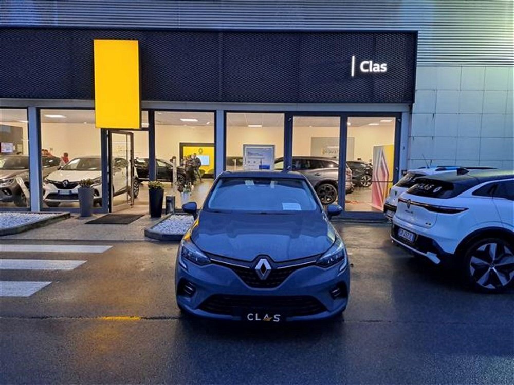 Renault Clio TCe 100 CV 5 porte Zen del 2021 usata a Livorno (3)