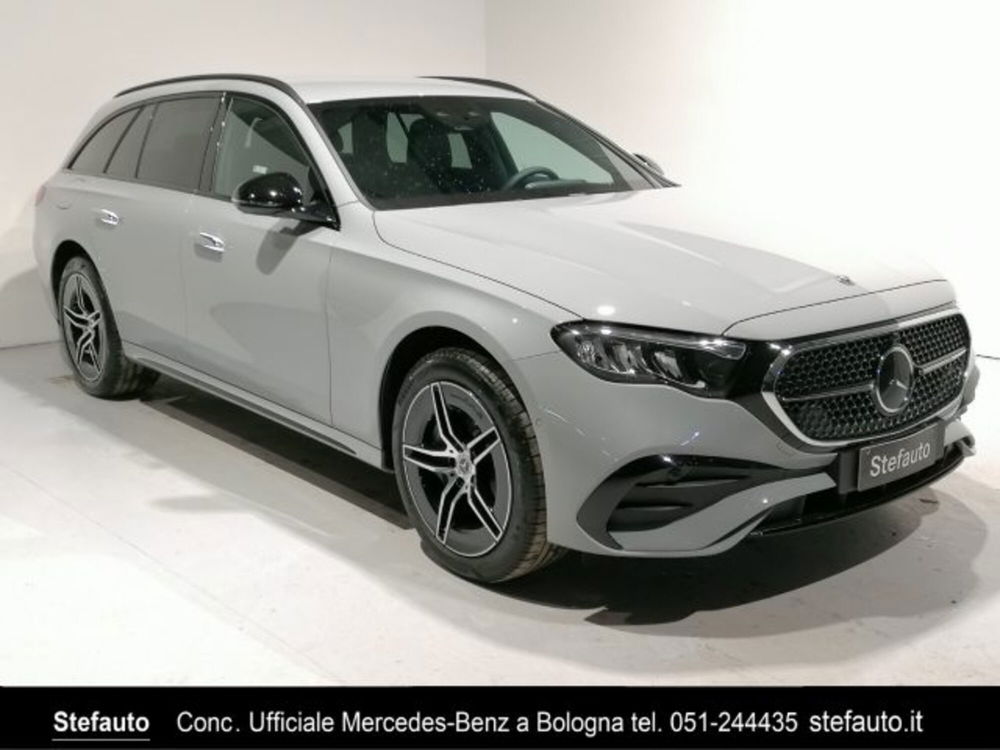 Mercedes-Benz Classe E Station Wagon 220 d Mild hybrid 4Matic AMG Line Advanced nuova a Castel Maggiore