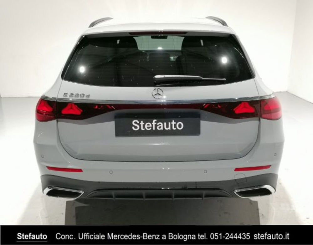 Mercedes-Benz Classe E Station Wagon nuova a Bologna (6)