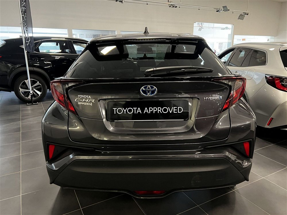 Toyota Toyota C-HR 1.8 Hybrid E-CVT Trend  del 2021 usata a Torino (4)