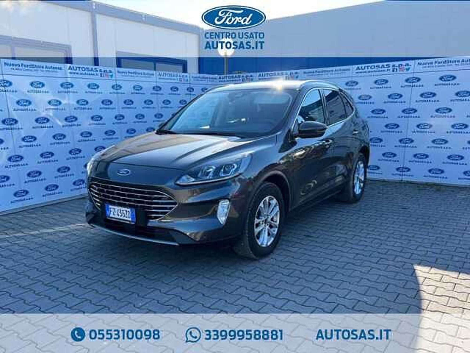 Ford Kuga 1.5 EcoBlue 120 CV 2WD Titanium  del 2020 usata a Firenze