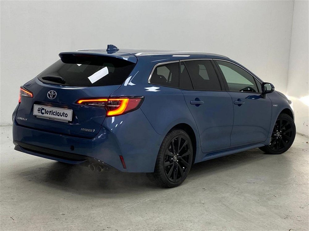 Toyota Corolla Touring Sports 2.0 Hybrid Lounge  del 2019 usata a Lurate Caccivio (2)