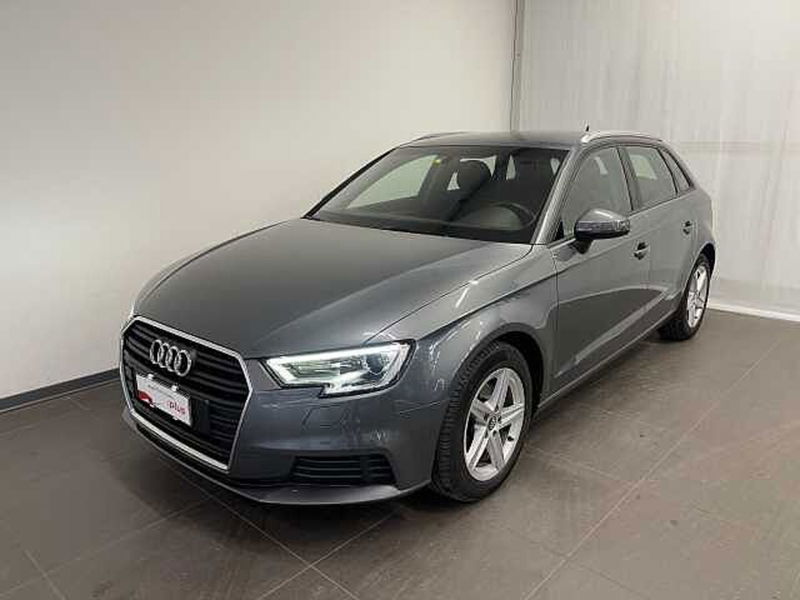 Audi A3 Sportback 30 TDI S tronic Business del 2019 usata a Lucca