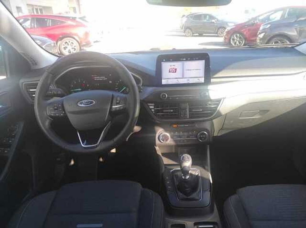 Ford Focus Station Wagon usata a Livorno (4)