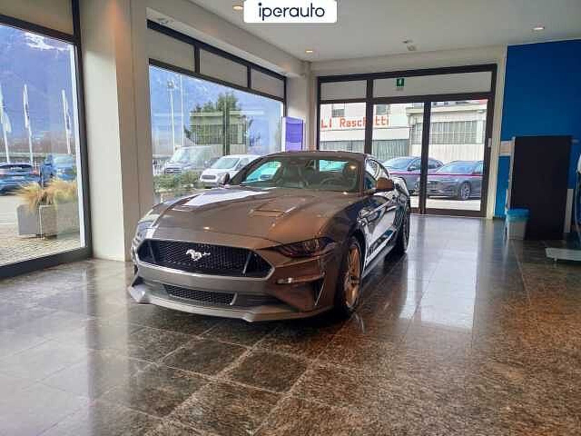 Ford Mustang Coup&eacute; Fastback 5.0 V8 TiVCT GT  nuova a Bergamo