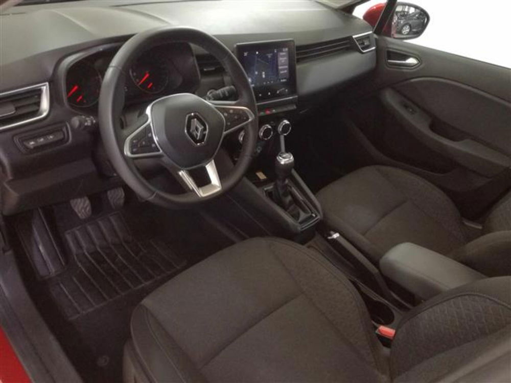 Renault Clio usata a Napoli (8)