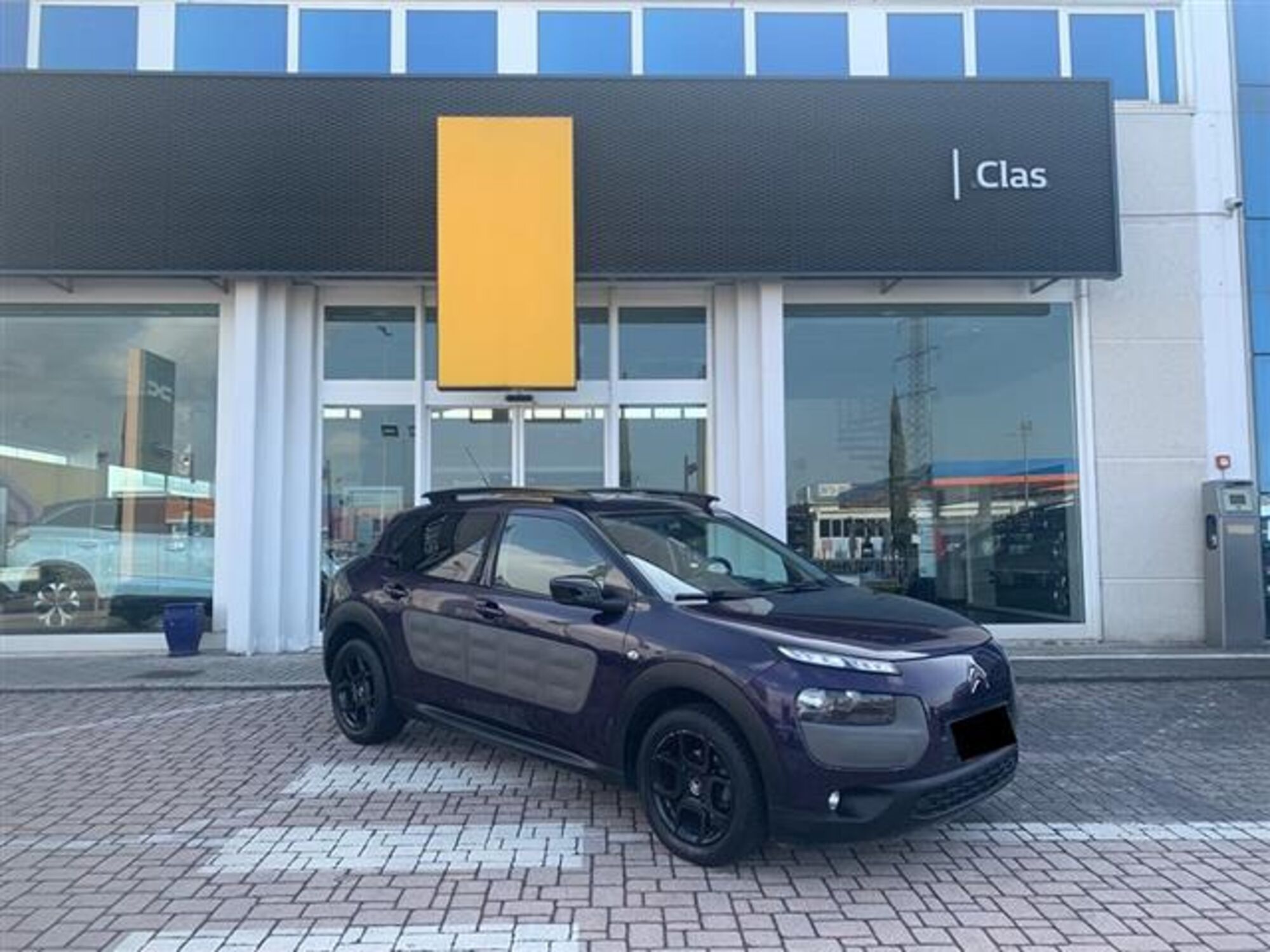 Citroen C4 Cactus PureTech 82 Feel  del 2016 usata a Livorno