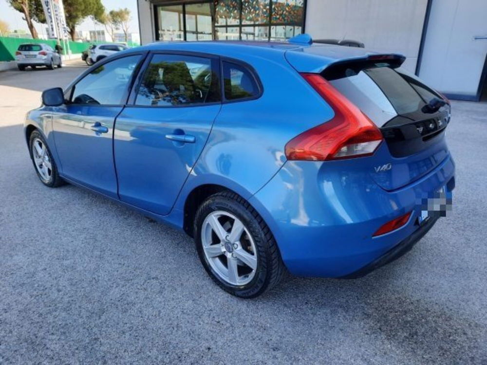 Volvo V40 usata a Macerata (8)