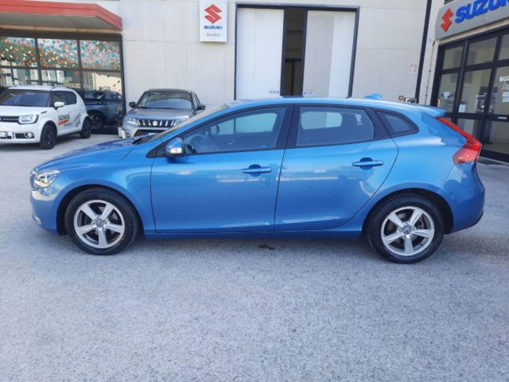 Volvo V40 usata a Macerata (9)