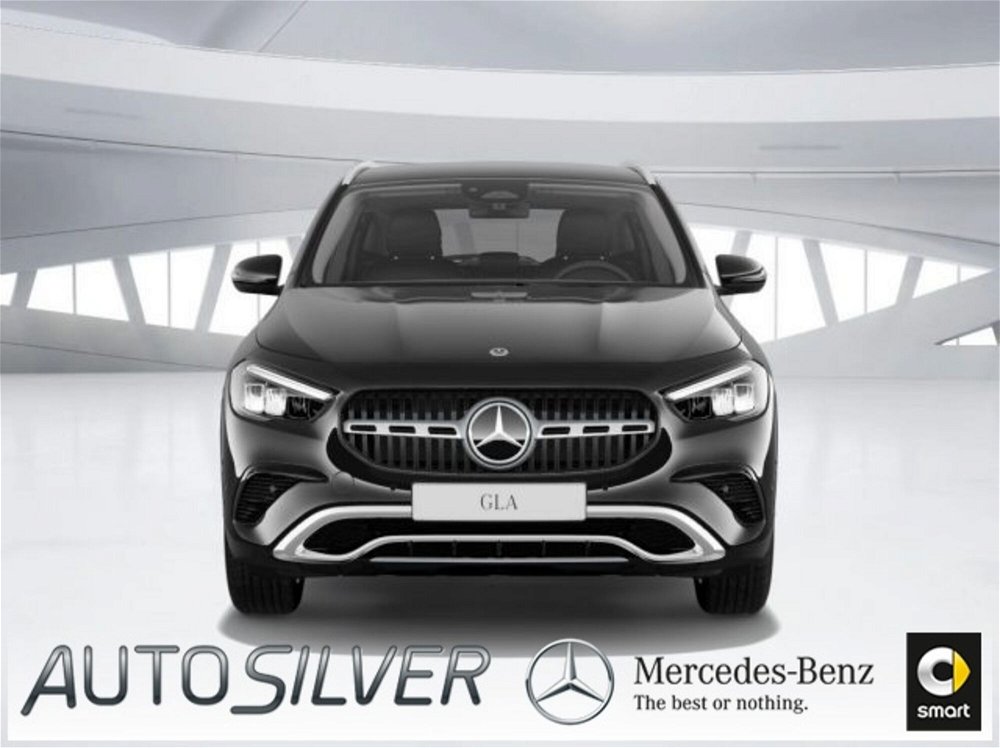 Mercedes-Benz GLA SUV 200 d Automatic 4Matic AMG Line Advanced Plus nuova a Verona (3)