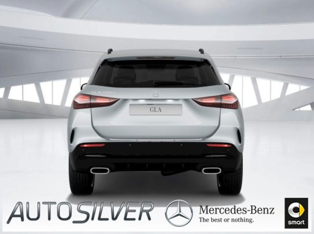 Mercedes-Benz GLA SUV 200 d Automatic 4Matic AMG Line Advanced Plus nuova a Verona (4)