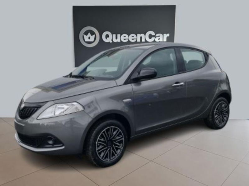 Lancia Ypsilon 1.0 FireFly 5 porte S&amp;S Hybrid Gold Plus nuova a Pianezza