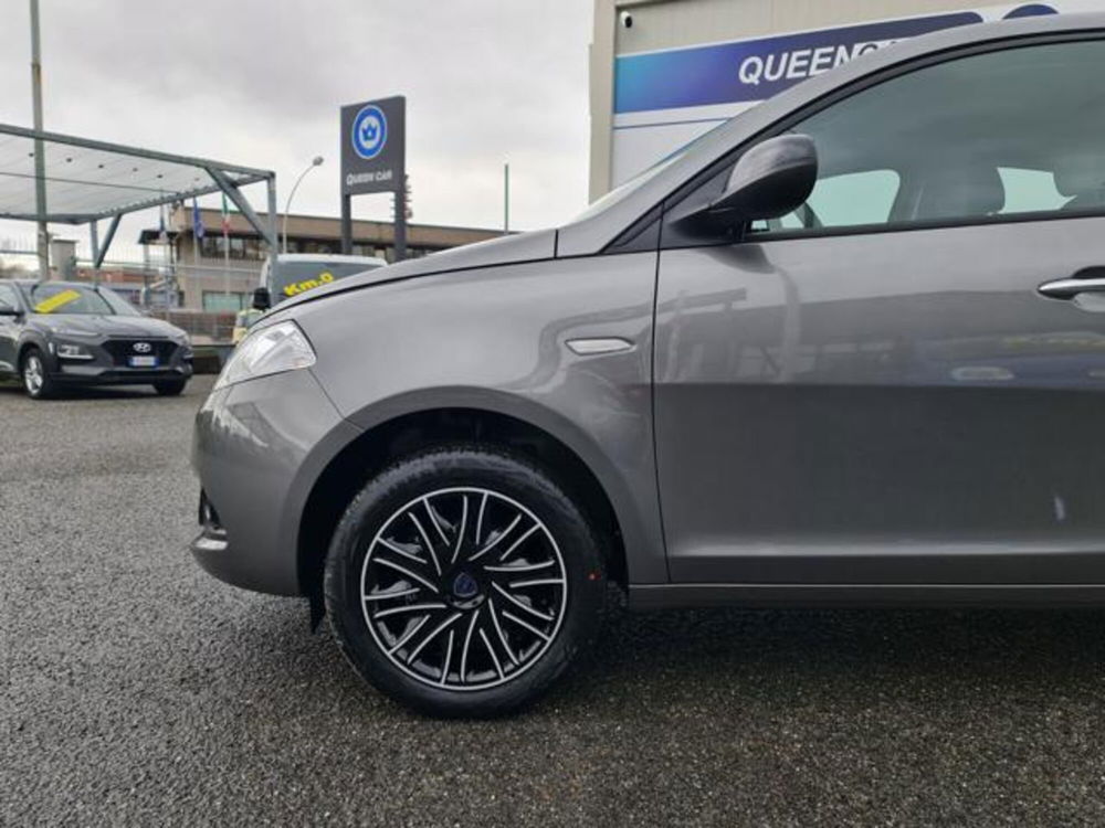 Lancia Ypsilon nuova a Torino (10)